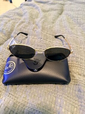 Ray-Ban Gold Metal Oval Sunglasses with Black Case